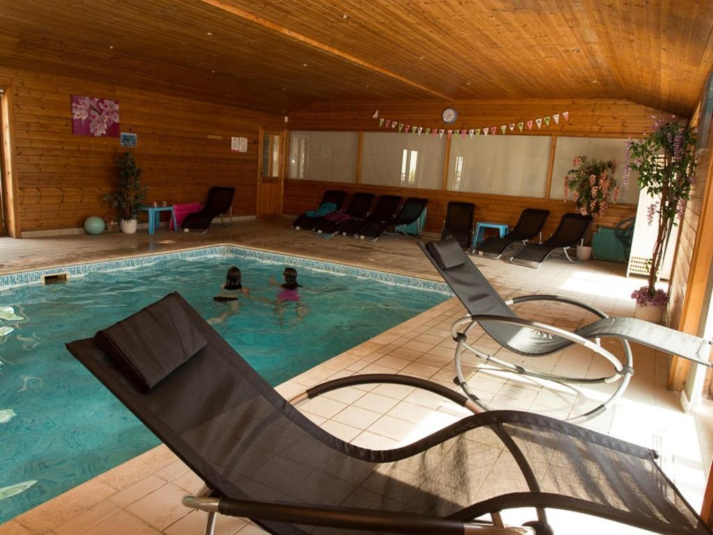 Treetops Cottages & Spa Гримзби Екстериор снимка